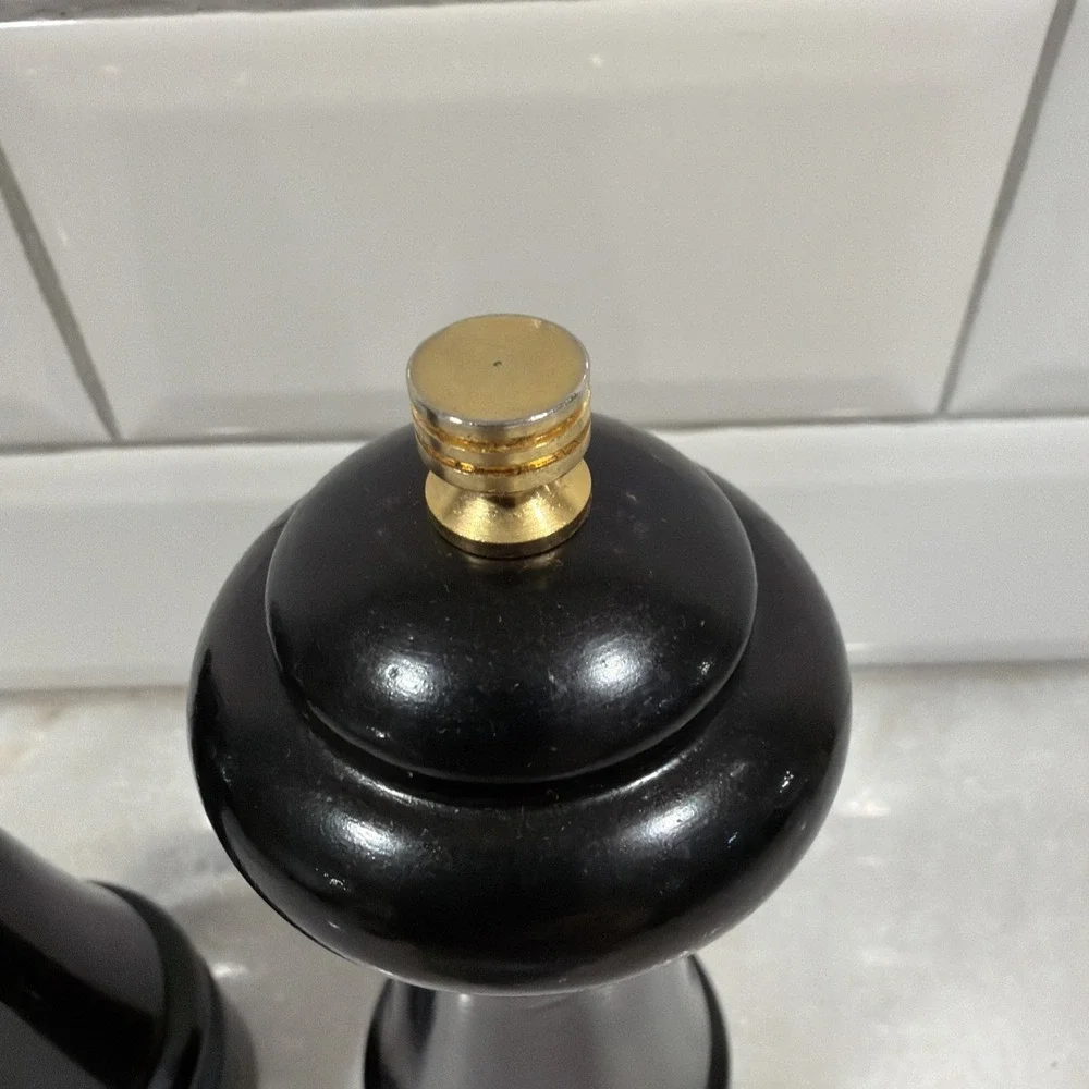 Vintage Olde Thompson Salt And Pepper Grinder Set Black /gold‎ ES004